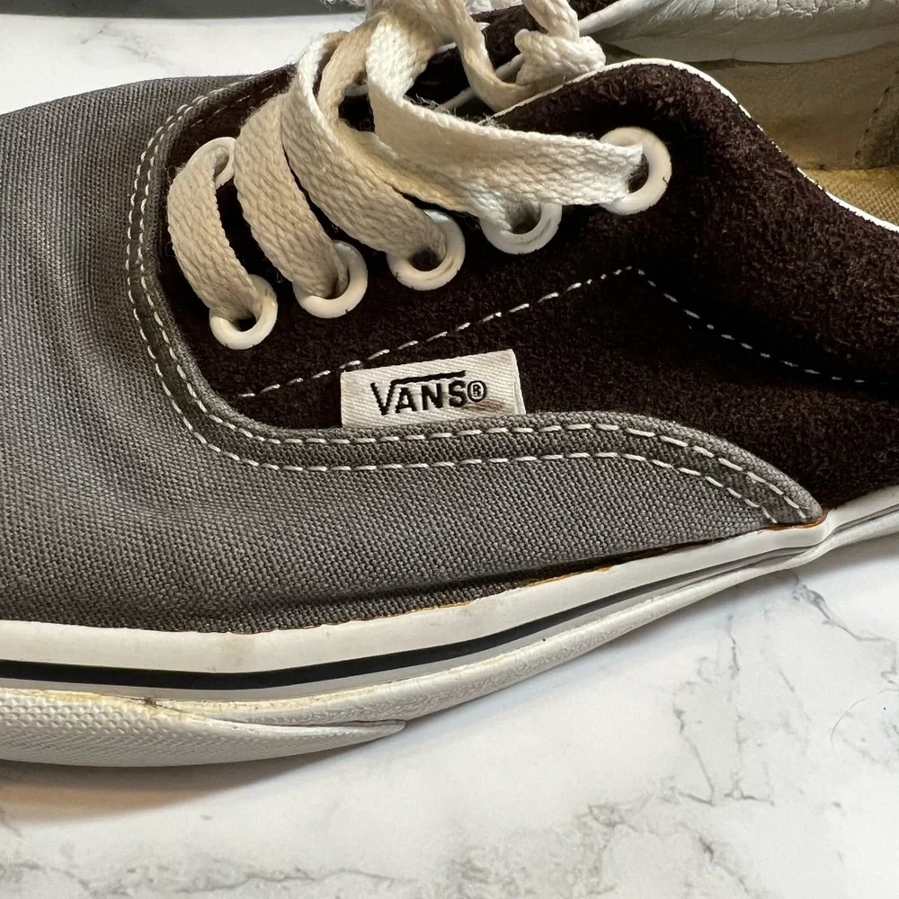 Vans SZ‎ 7 Men’s SZ 8.5 Women’s